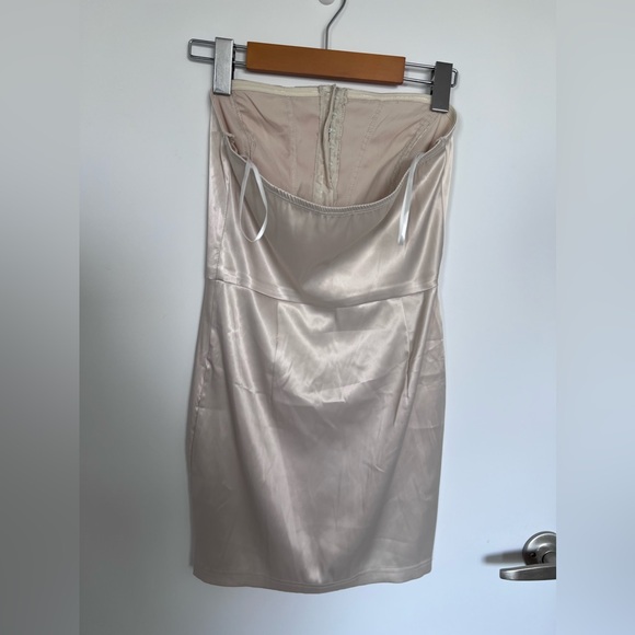 Robe sans manches champagne small - Picture 2 of 3
